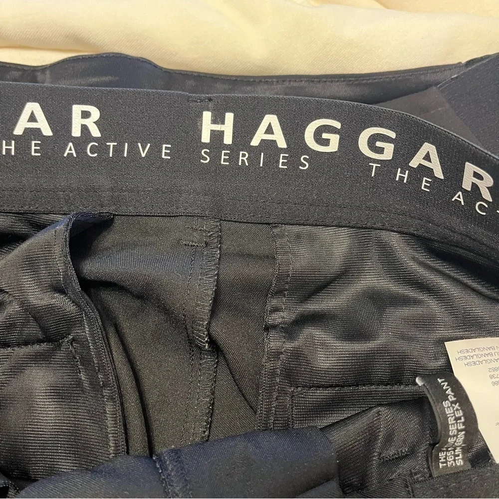Haggar the Active Series 365 Modern Flex Pant Slim Fit 30 in. waist/32 in. long